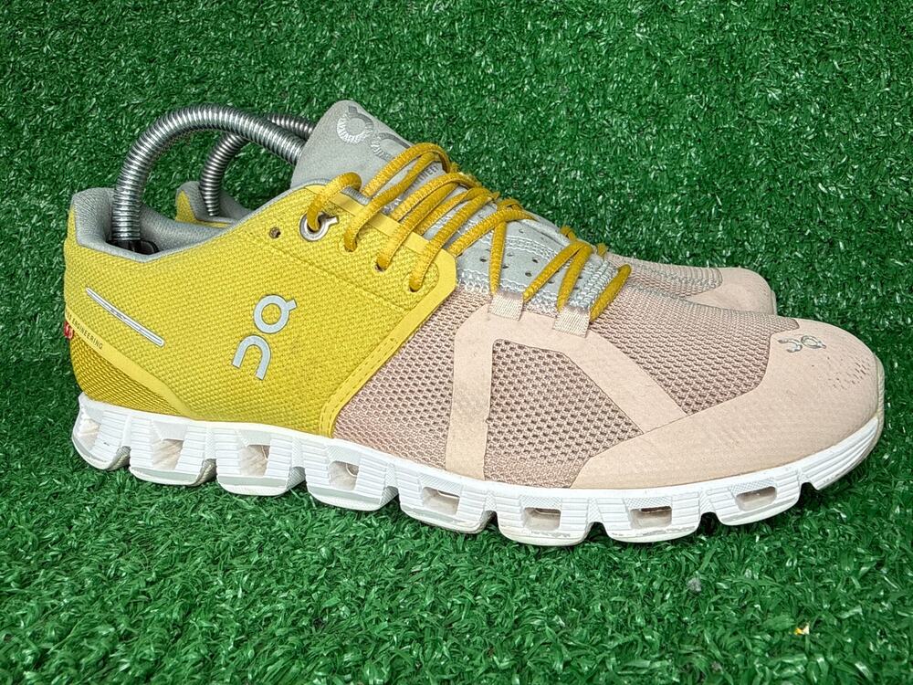 On Cloud Running Shoes Womens Sz 8.5 Yellow Pink Gray CloudTec Swiss Engineering